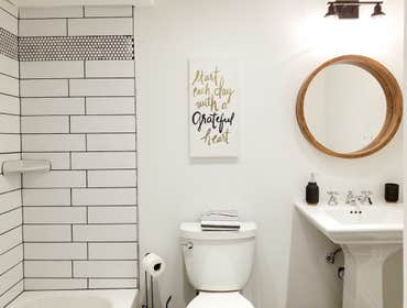 Apartment remodeling Rockville Full kitchen and bathroom remodeling
New floors, paint