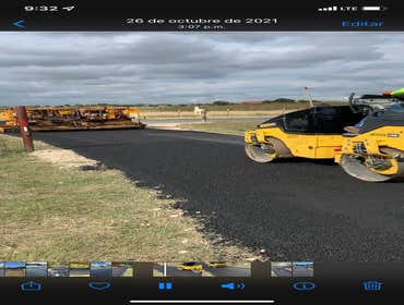 Asphalt driveway installation