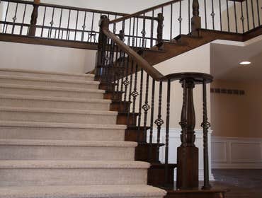 Foyer Stairway