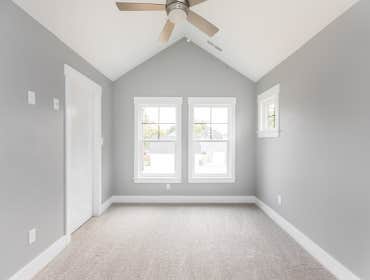 Downtown/Move-In Ready Home 2