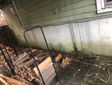 Photos by Orlando's Painting & Services, Inc #1 We shave the house. old paint will be removed -
1 craping,
2, power washing;
3 ; replace all rotten 
