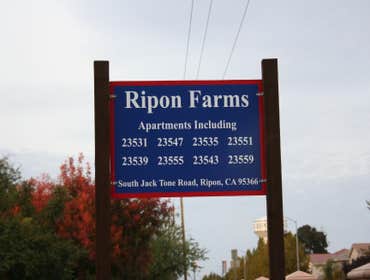 Burth Electric - Recent Projects Recent Projects -
Oak Valley Community Bank - Solar Installation - 5 branches
Ripon Farms - New Construction
Ace Par