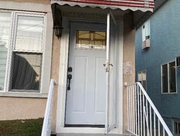 entry/ storm doors installation