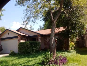 Cuellar Rent House