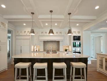 The Park Avenue Kitchen Full Kitchen Remodel
Time Frame: 8 Weeks
450 SQFT
Tray ceiling with crown moulding
Engineered Wood Flooring
Porcelain Backsplas