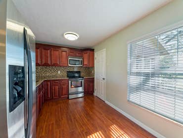 L-shaped kitchen