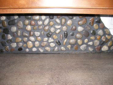 concrete countertop, rock back