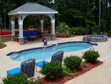 Project photos from Blue Water Group / Luxury Pools & Design Co