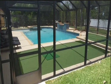 Custom Pools and Spa