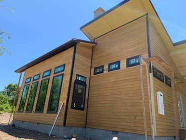 Contemporary Cabin - Hochatown, OK