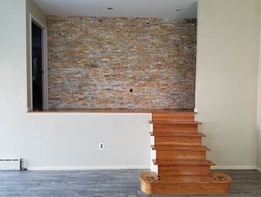 Natural Stone & Porcelain Tile Floor