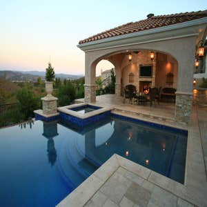 Elemental Construction Inc