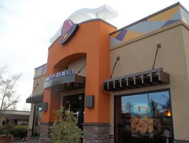 Taco Bell Exterior Painting