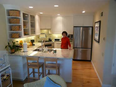 2006: Unconventional Corner Kitchen Remodel