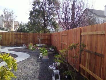 6' Redwood fencing