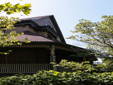 N Greenview Ave Home