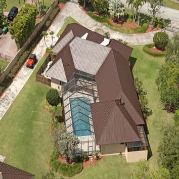 Works by Istueta Roofing