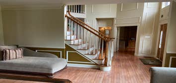 Photos by Ivan’s WaLLCovering & Painting #1