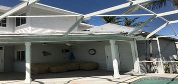 Spinnaker siding after rear