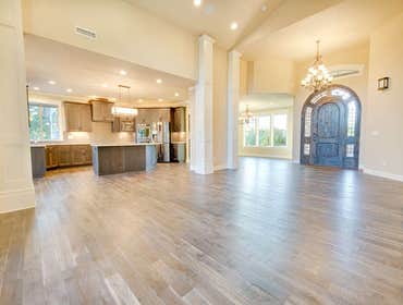 The Hayden by Copper Creek Homes This custom 2670 sq ft 1 Level 3 Bedrooms 3.5 bath home was recently completed in Camas WA.