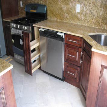 OSMAN GENERAL CONSTRUCTION (201) 893-4318 OSMAN GENERAL CONSTRUCTION (201) 893-4318 COMMERCIAL RESIDENTIAL KITCHEN RENOVATION ELECTRICAL SERVES CONTRA