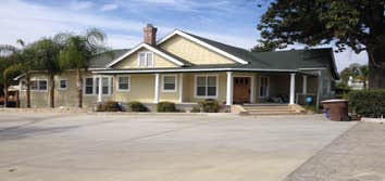 farm house