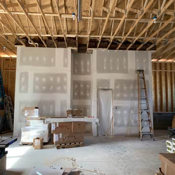 Colors Renovation LLC