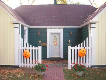 Photo(s) from Creative Exteriors And Interiors Of Pittsburgh And Metro Areas Here are some photos of our projects.