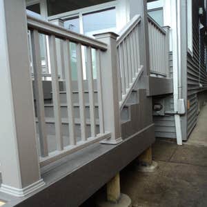 Andersonville deck -- finished!