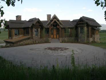 Dry Ridge Residence