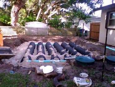 Septic system installation utilizing Leaching Chambers
