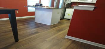 Glue down lvt