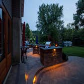 outdoor kitchen