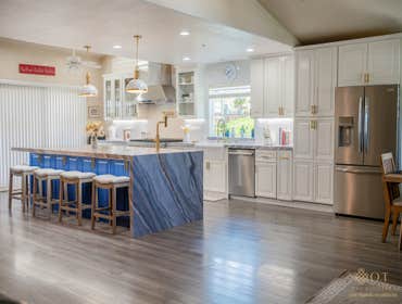 Photos by O.T Bay Builders- Kitchen Remodel-vibrant blue island Thrilled to showcase our latest kitchen remodel! ✨ Featuring a vibrant blue island, ele