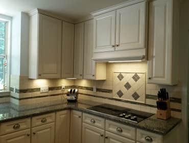 Fisher Fisher residence located in Ellicott City, MD. Their cabinets where from Aristokraft; doors Eastland Square cabinets construction was all plywoo