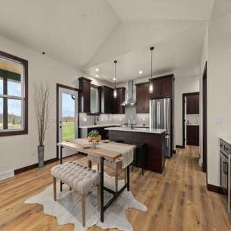 Modern Homes & Design