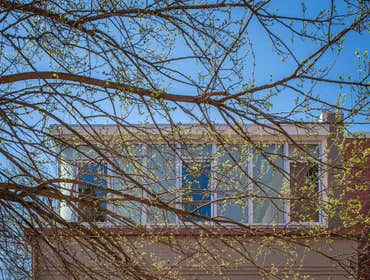 coach house