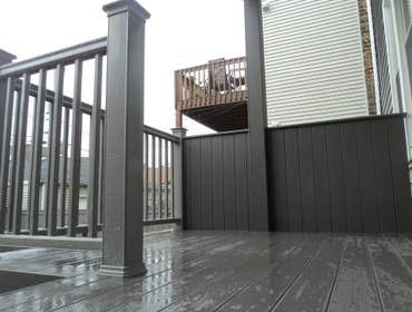 Andersonville deck -- finished!