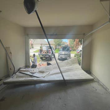 Jorge’s Garage Doors