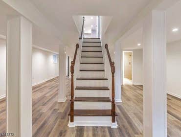 60 Ralph Place