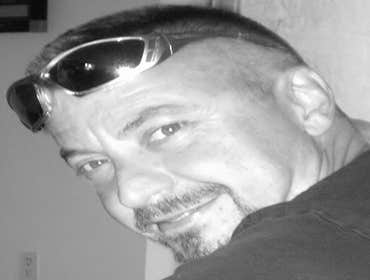 MOE'S HANDYMAN SERVICES DOES IT ALL! SERVING ALL PALM BEACH COUNTY <a href="http://s1245.photobucket.com/albums/gg584/hairxtend/?action=view&current=h