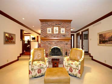 Craftsman Living Room