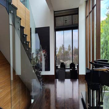 Photos by Winn Enterprises La Jolla Modern 2019 La Jolla Modern Home with URC Total Control Smarthhome Automaton, Lutron Radio RA2 Lighting and Motori