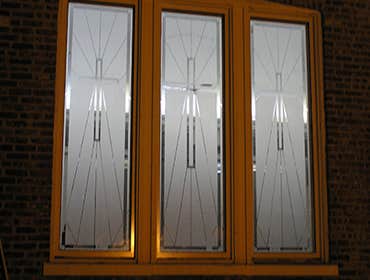 A PANE IN THE GLASS CONSTRUCTION