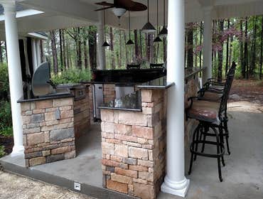 VARNADO BUILDERS CUSTOM