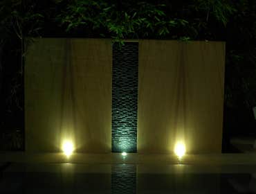 Flamed book matched sandstone