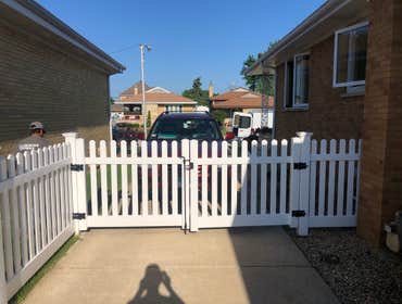 Photos by Bespoke Fence #1