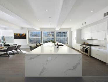 Main Street Apartment Beautiful apartment in Dumbo in converted warehouse building gets stunning make over into a modern space with industrial touches.