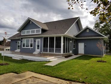 Mulligan Bay House