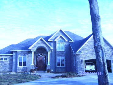 KING PROJECT THIS WAS A NEW CONSTRUCTION JOB THAT WE DID THE ROOF ON. WITH A 4 STORY BACK IN NOVEMBER.